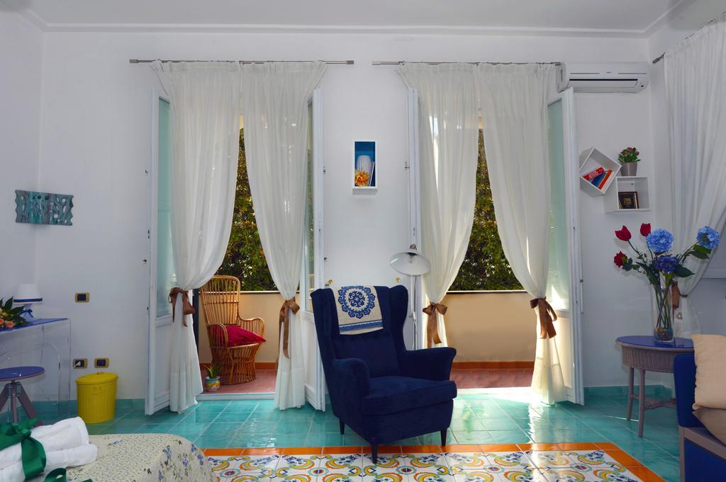 B&B Sognava サレルノ 部屋 写真