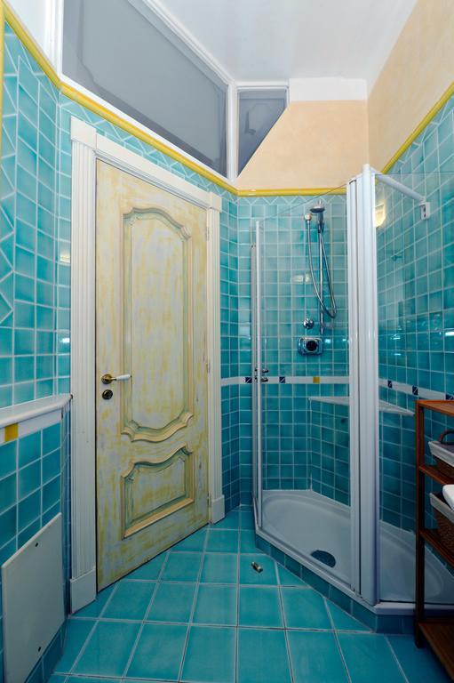 B&B Sognava サレルノ 部屋 写真