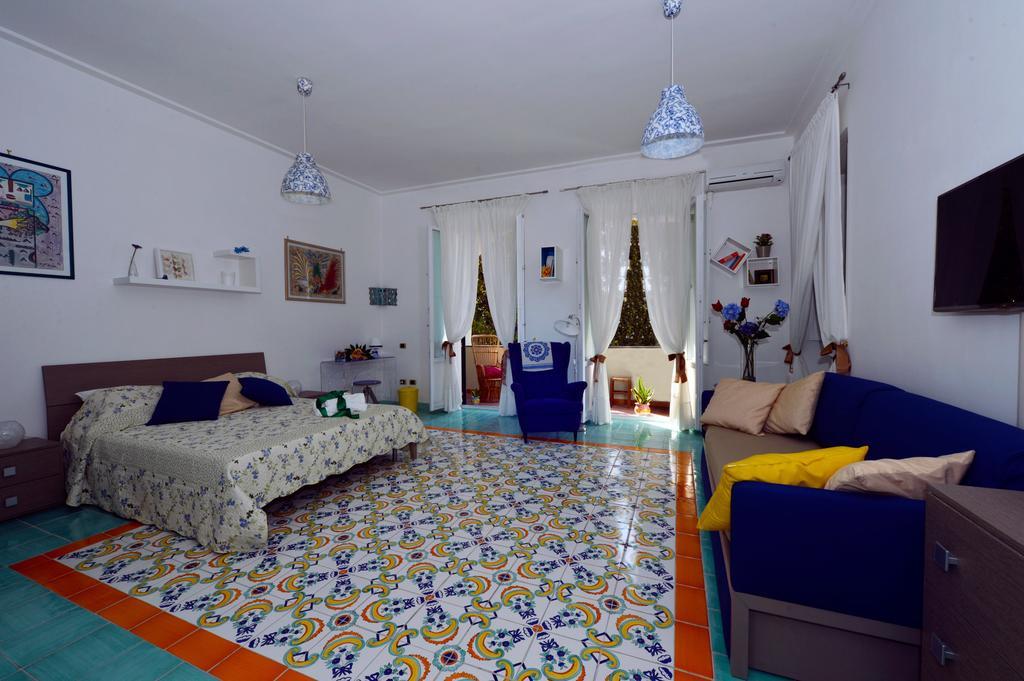 B&B Sognava サレルノ 部屋 写真