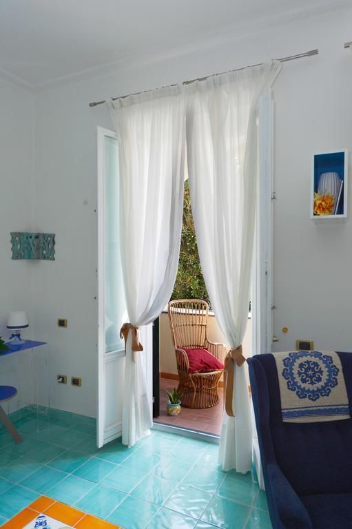 B&B Sognava サレルノ 部屋 写真